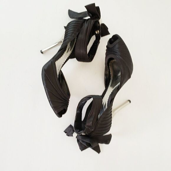 Wild pair black heels with mirrored heels - Picture 1 of 8